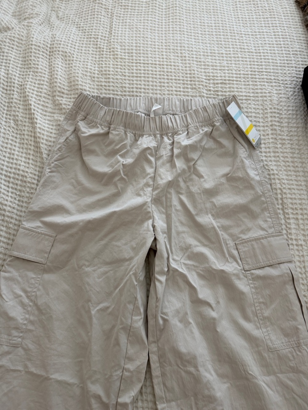 Zella Light Beige Cargo Pants with Elastic Waist